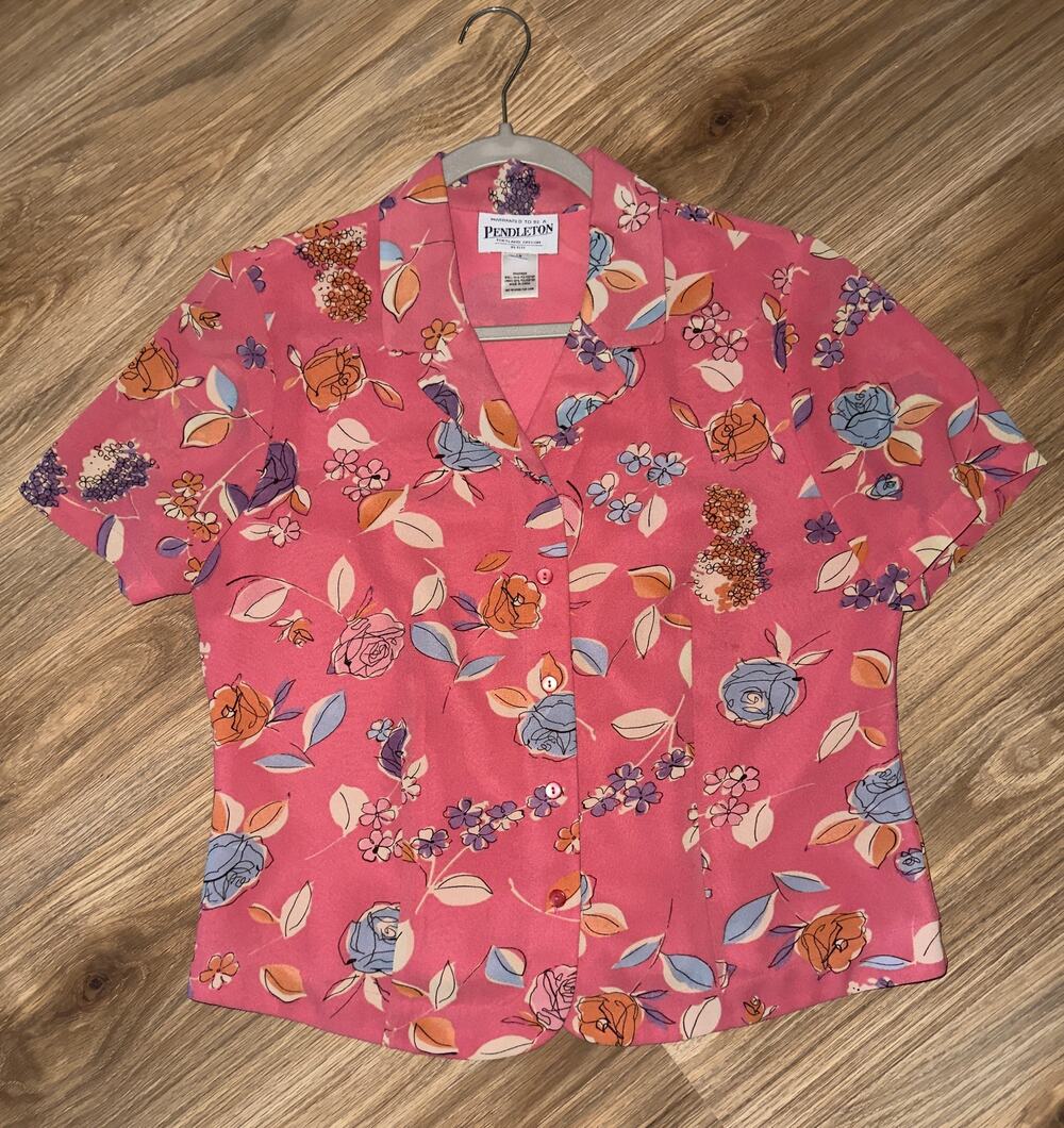 Pendleton’s pink floral top - size 10 Petite